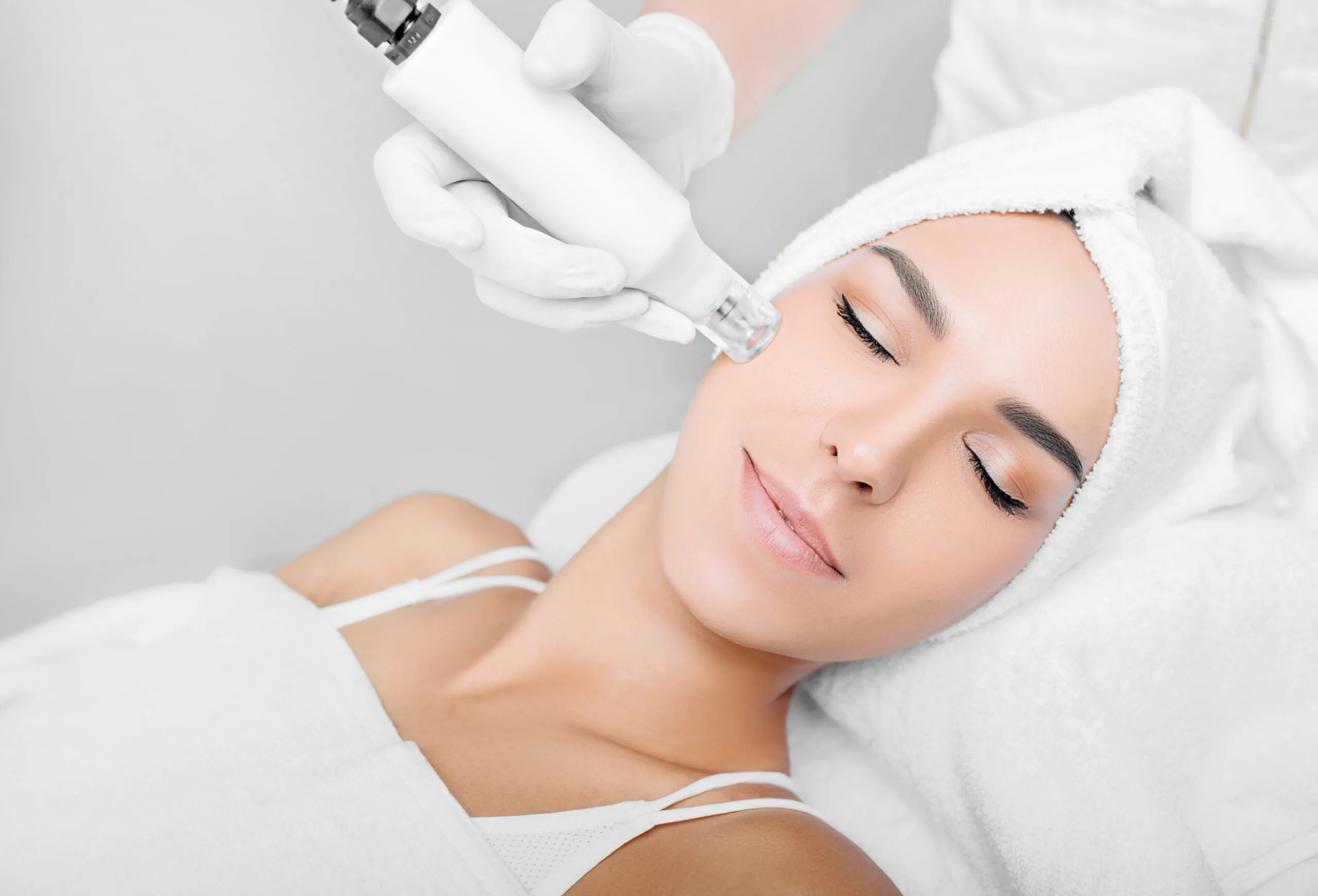 What’s Safer for Sensitive Skin?